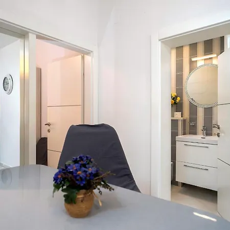 Villa Capitis In The Centre 흐바르