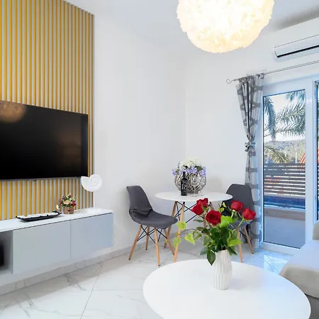 Villa Capitis In The Centre *