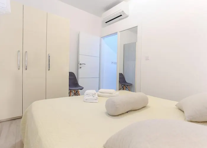 Villa Capitis In The Centre * 흐바르