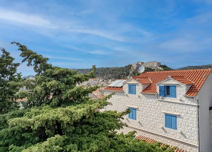 Villa Capitis In The Centre