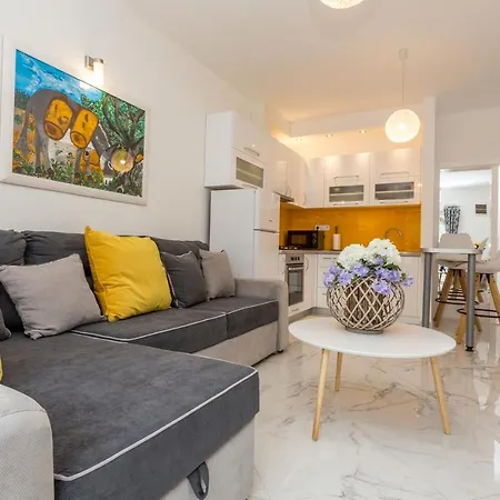 Villa Capitis In The Centre