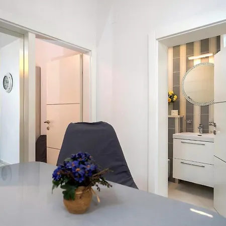 Apartment Capitis In The Center *