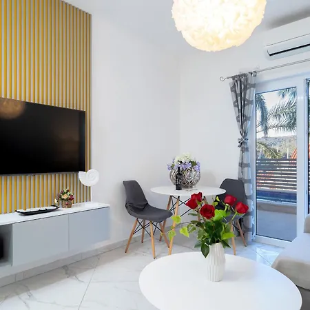 Apartment Capitis In The Center Hvar Town