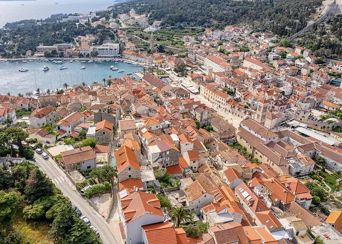 Villa Capitis In The Centre * Hvar Town