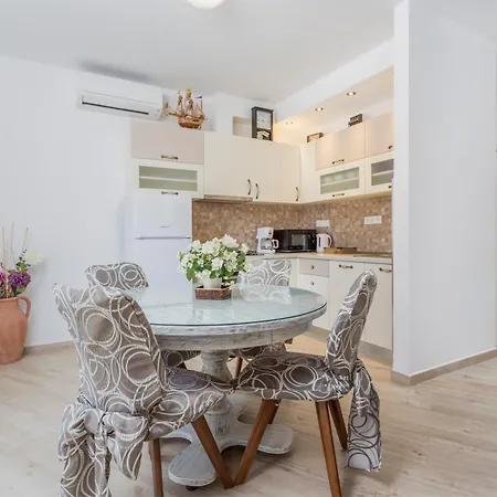 Villa Capitis In The Centre Apartamento